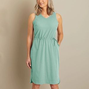 NWT Duluth Trading Dress